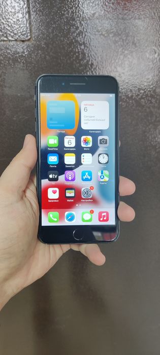 Продам Айфон 7 plus
