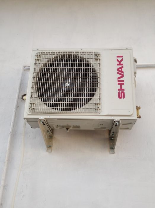 Kandisioner sotiladi 12talik