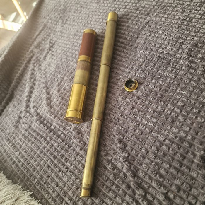 Ochean vechi din alamă 85 cm