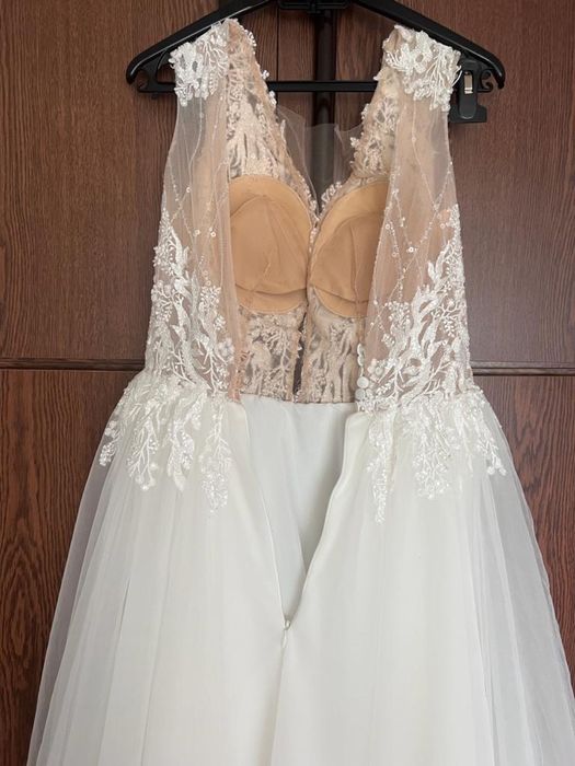 Rochie de mireasa mărimea S (165 cm)