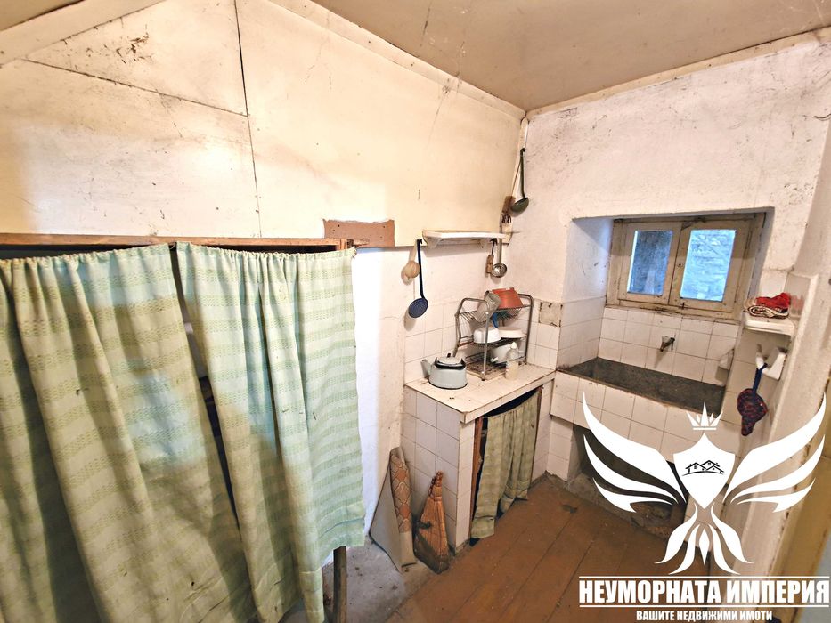 Продава се Къща в с. Орехово, Област Смолян - 160 кв.м за 335 €/кв.м - Снимка #17