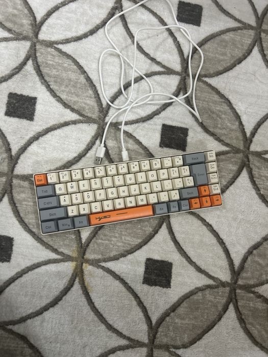 Клавиятура за лаптоп / computer