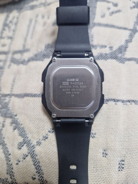 Casio F-201WA — оригинал, продажа/обмен