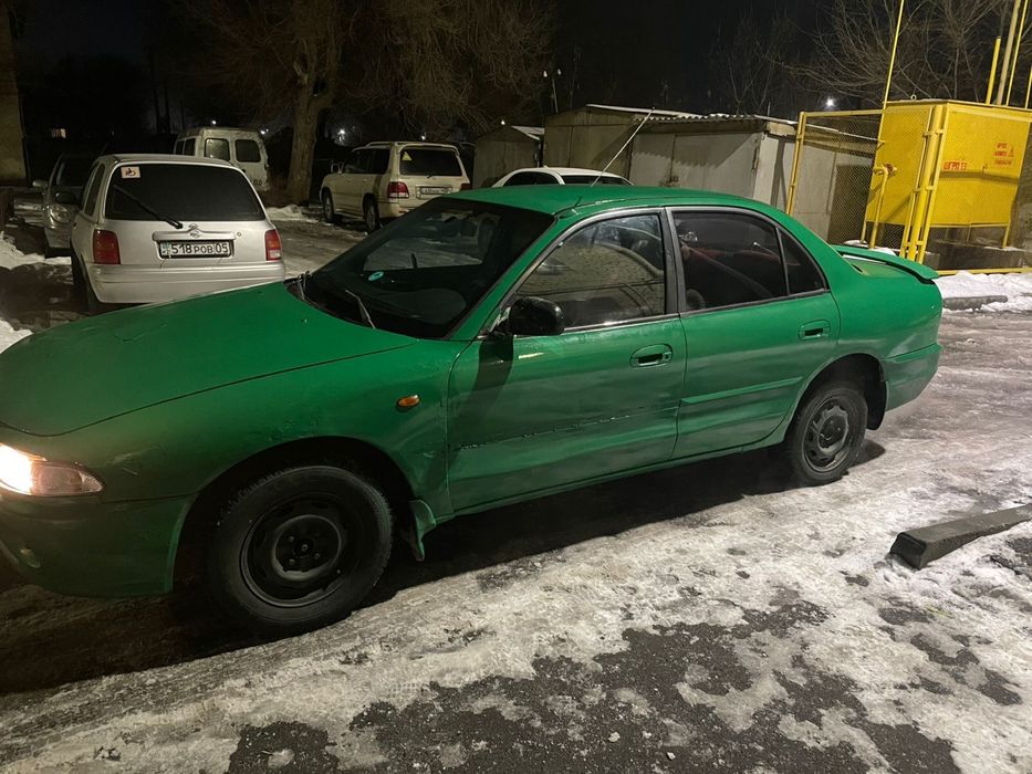 Продам Mitsubishi Galant 1993