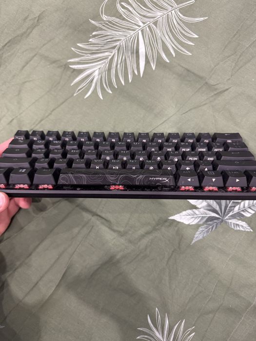 продам клавиатуру hyper x orgings