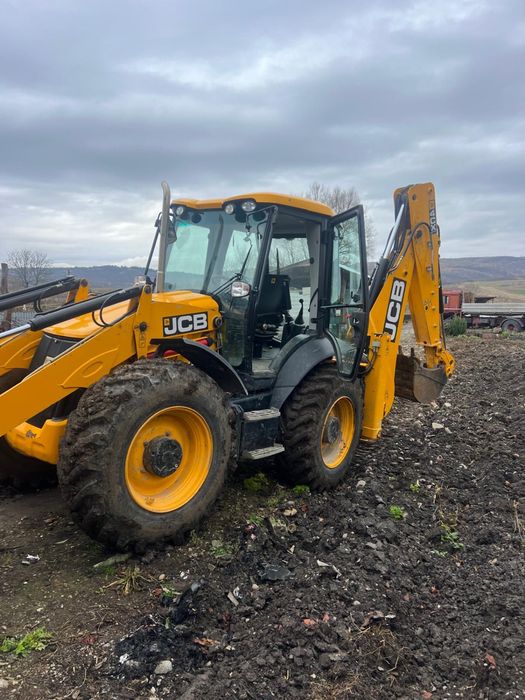 Buldoexcavator JCB 4 XC