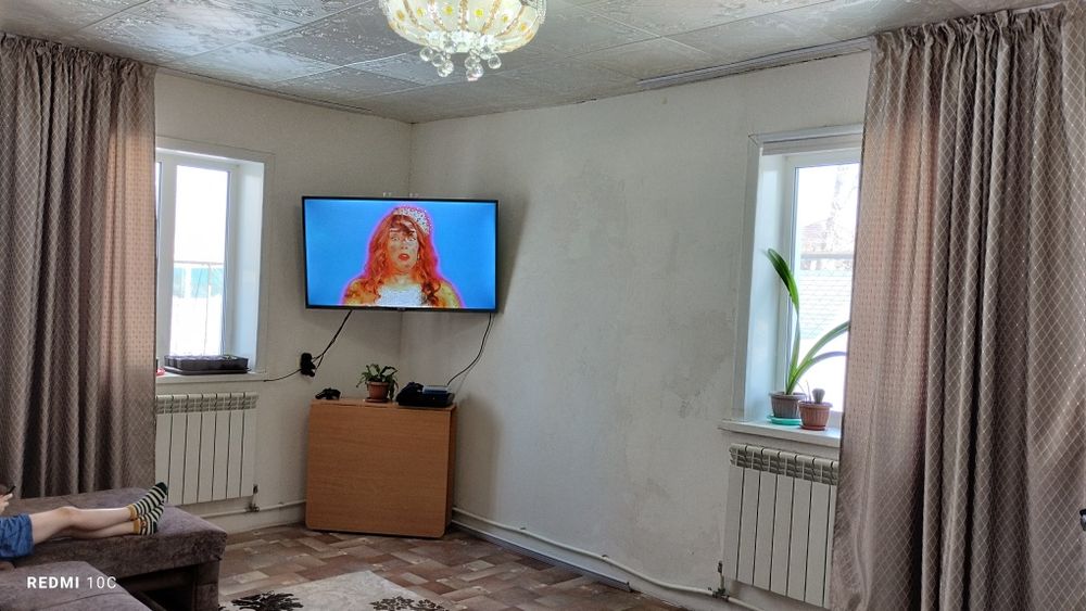 Продам шторы для гостиной