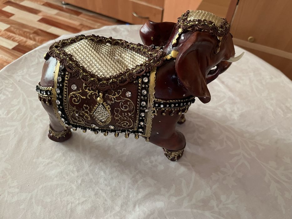 Сувенир слон со слоненком