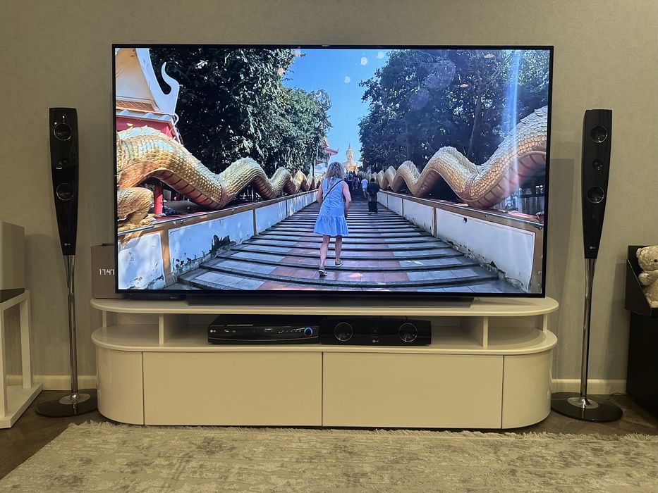 Тумбочка под телевизор