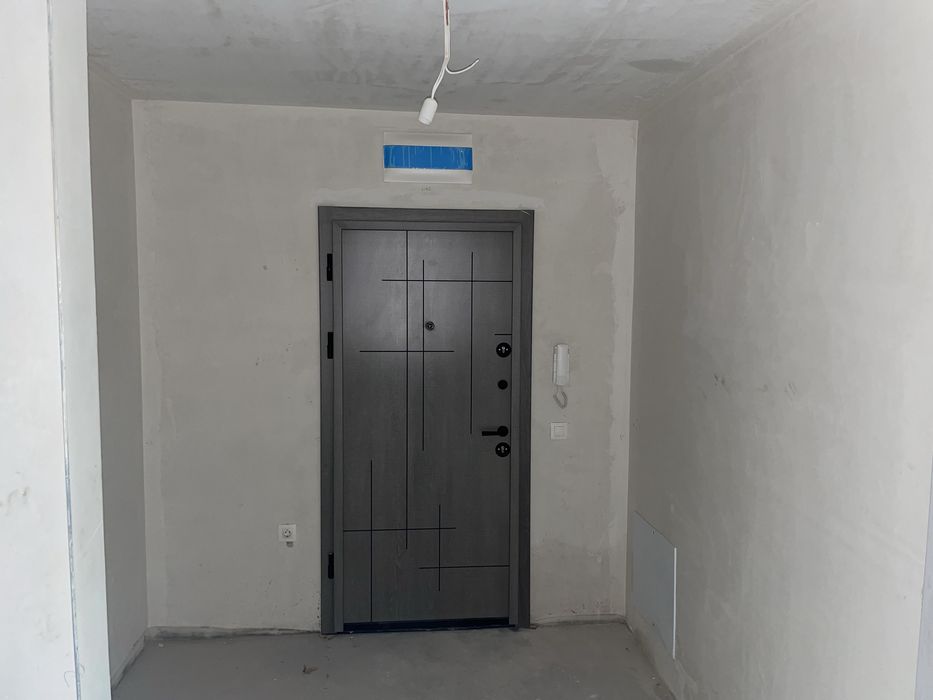 Двустаен Апартамент в Дружба