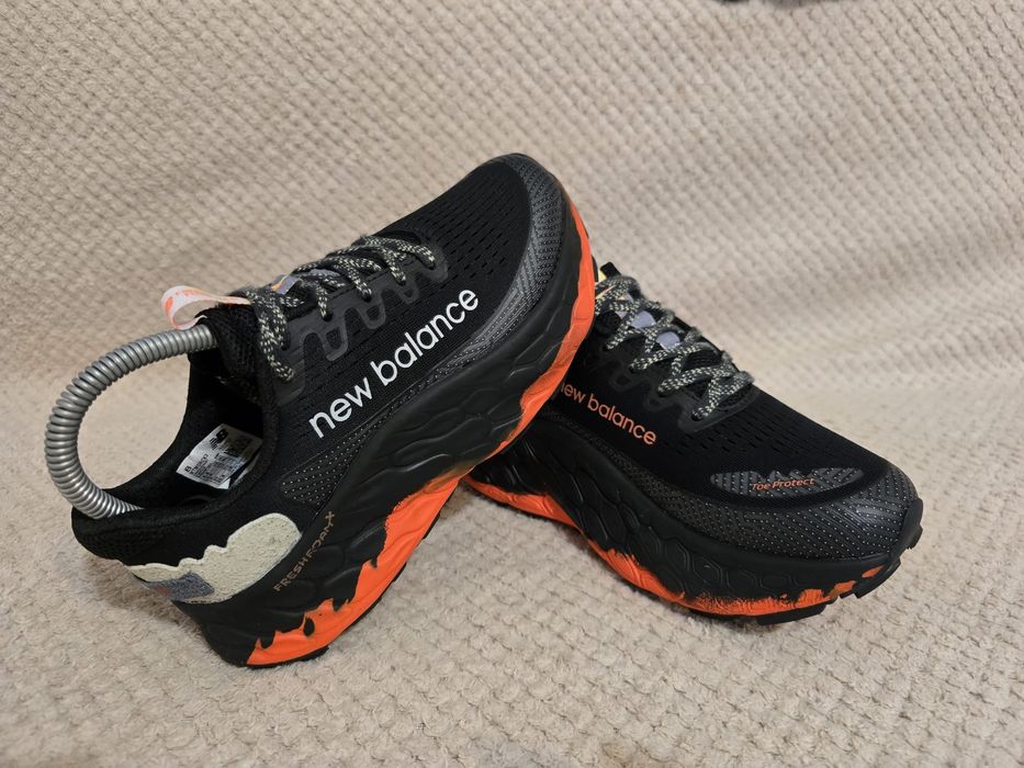 Adidasi New Balance nr 37 pret 270 lei