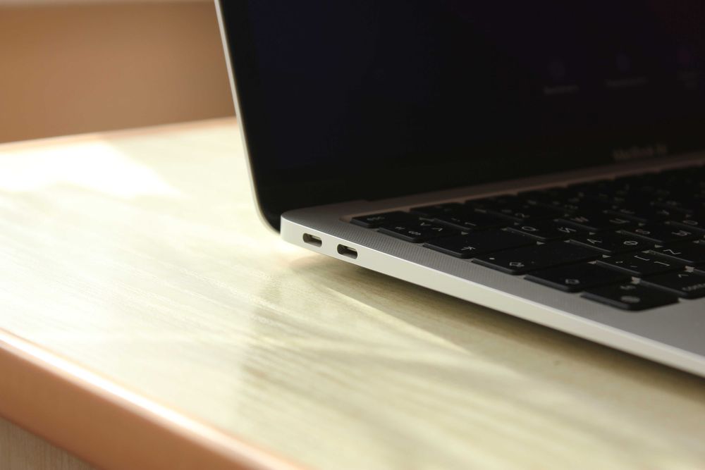 Macbook Air M1 8Gb 256Gb SSD