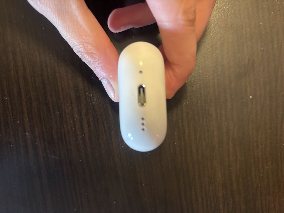 Airpods 4 Anularea zgomotului