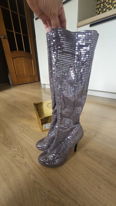 Сапоги женские продам 36 размер