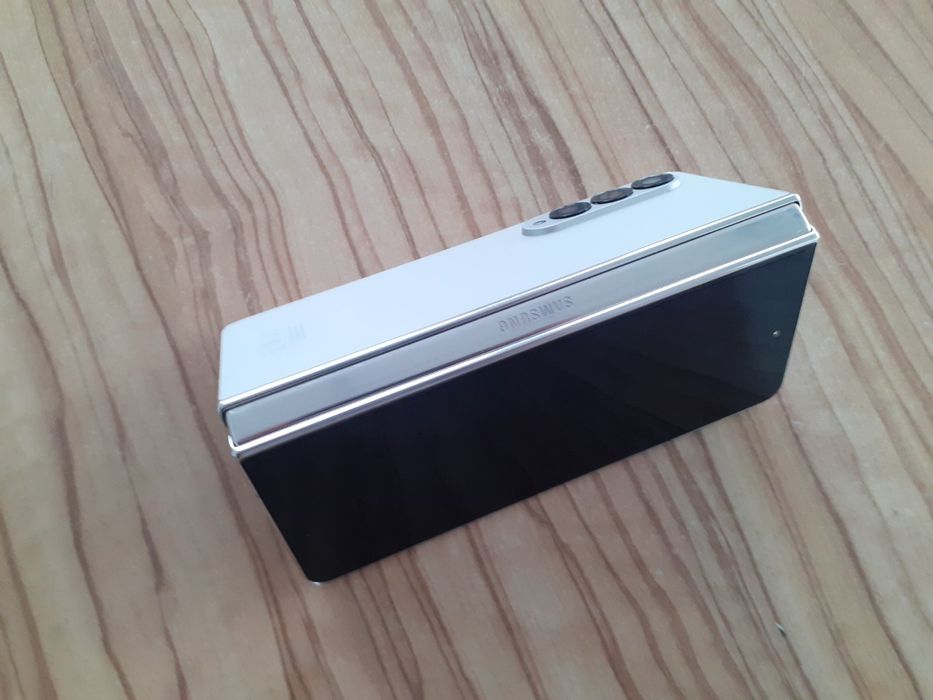 Samsung Galaxy Z Fold4 5G 256GB 12GB RAM