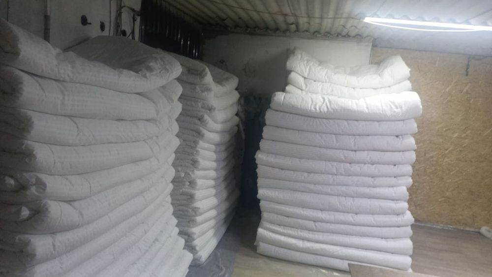 Подушки Постель Одеяло оптом