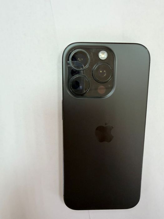 iPhone 16 pro 256гб