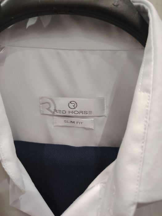 Продам школьный костюм