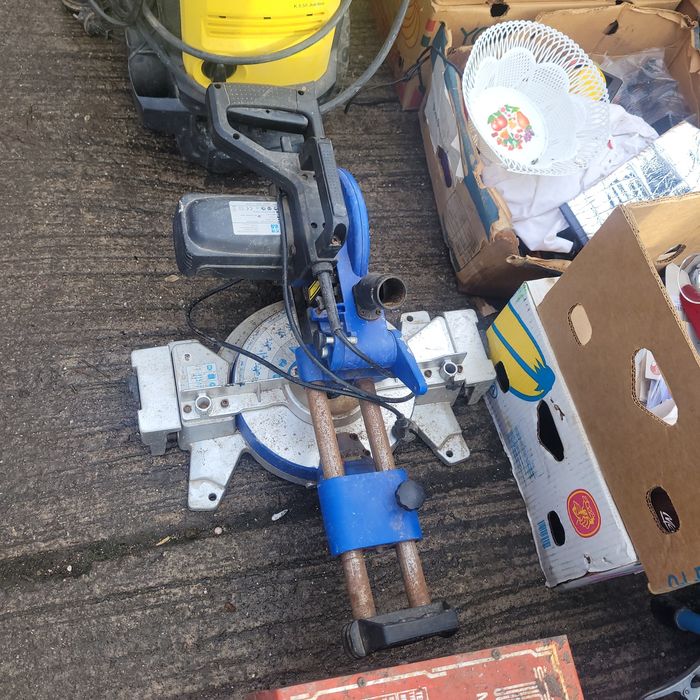 Fierăstrău circular