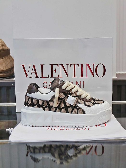 Adidasi Valentino Premium