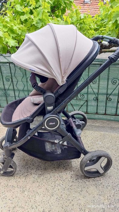 Подарявам Chicco 3 в 1 количка
