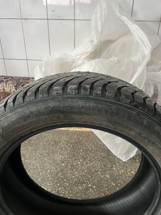 Автошины Nokian 2 шт