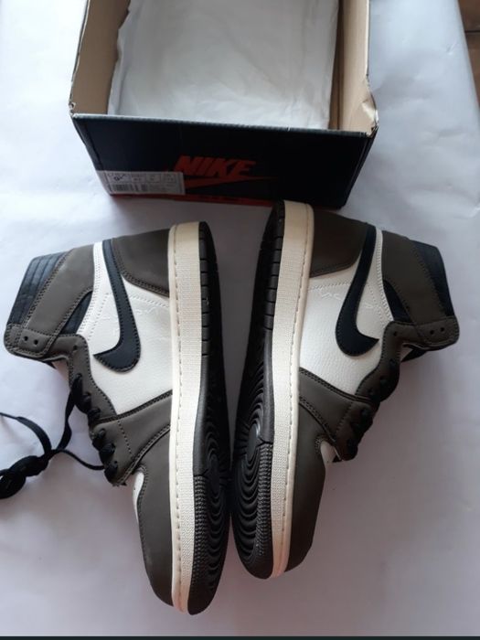 Air Jordan Retro 1 nr 43 original