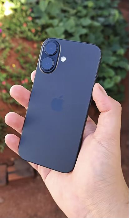 Айфон 16 с гарантии