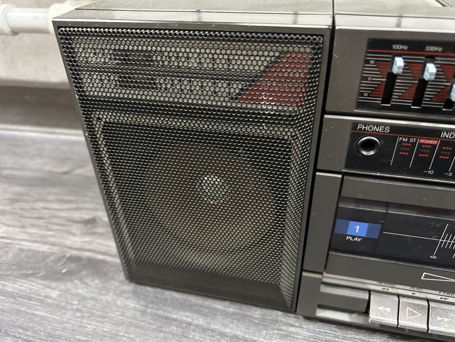 Sharp GF560,  хорошее состояние, цена окончательно.