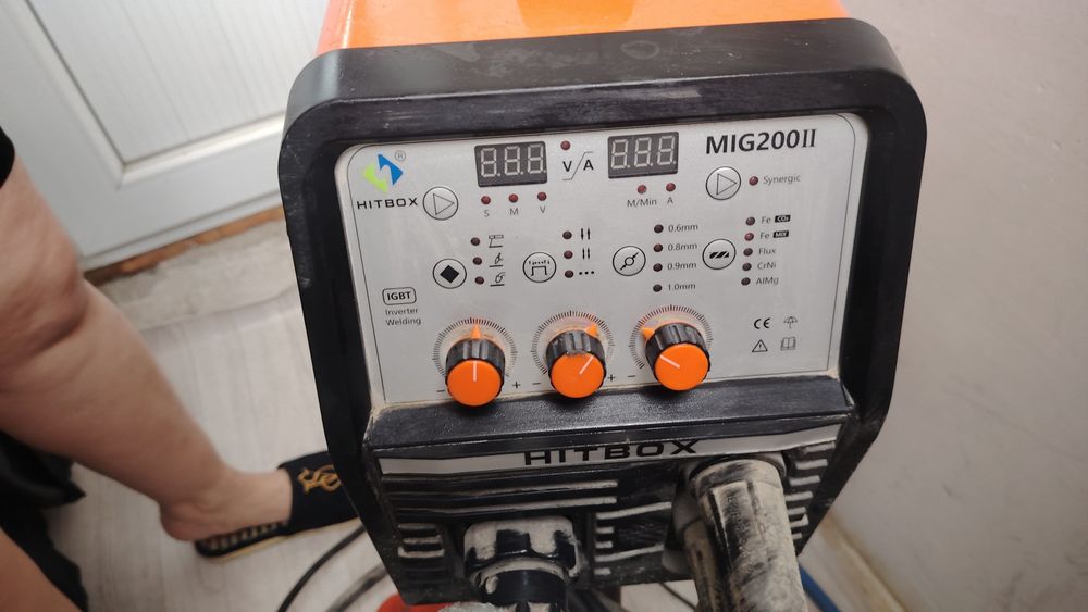 Сварочный аппарат