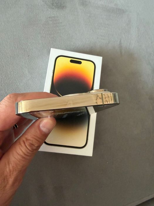 iphone 14 pro gold