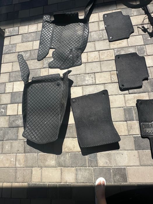 Продам полик Elantra 2023