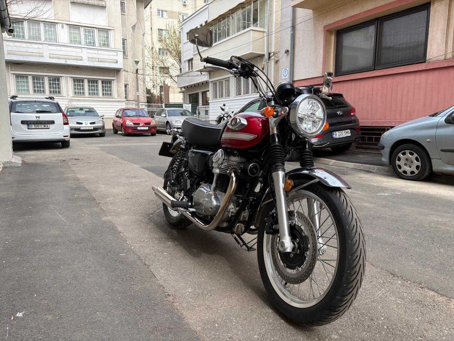 Kawasaki W800 2022, poate ultimul retro autentic