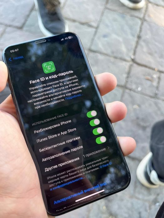 iphone xc 256гб идеал