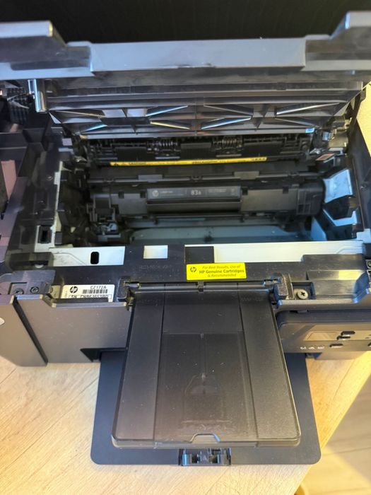 Продается Принтер (МФУ) hp