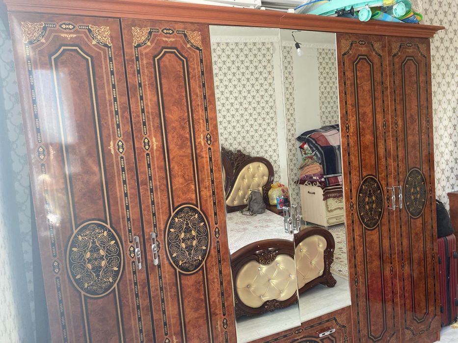 Спальный гарнитур!