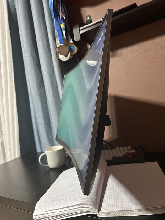 Продам Монитор SAMSUNG