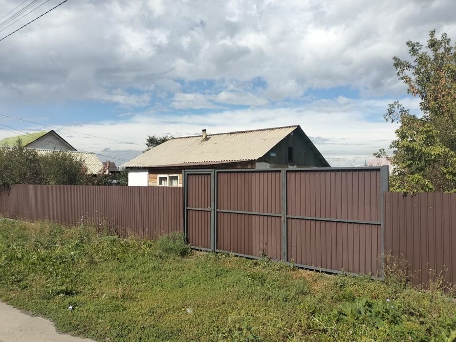 Продам дом на Ахмирова