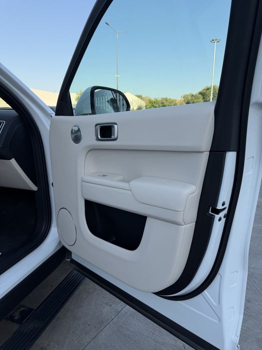 Lixiang L9 Ultra Restyling ideal holatda