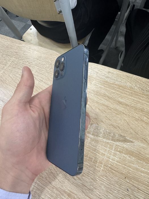 Iphone 12 pro.