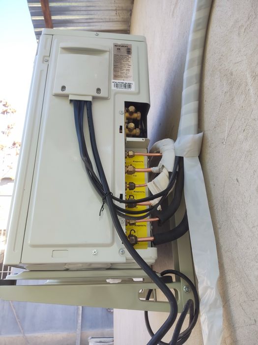 Xar xir turdagi kondisanerlarni sifatli va srochna urnatamiz.