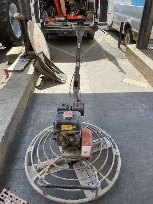 Vand scule pentru constructii