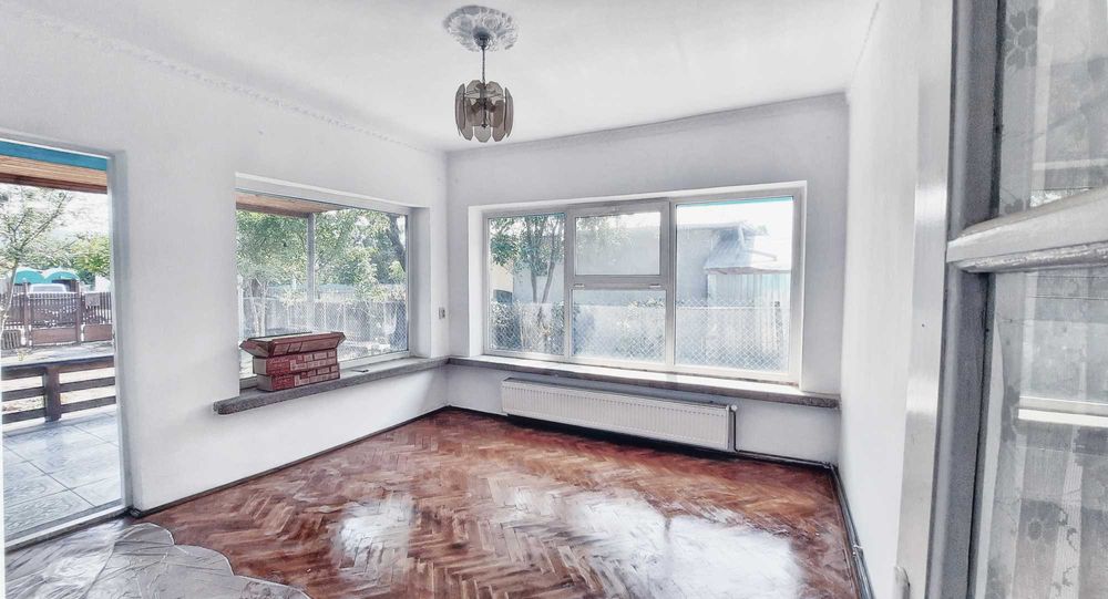 CASA 2 cam, TEREN 545mp si garaj - Valenii de Munte