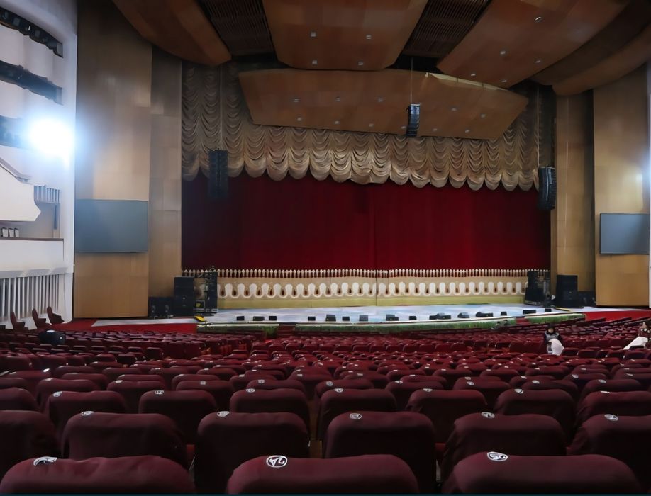 Benom konsertiga bilet bor 3 ta