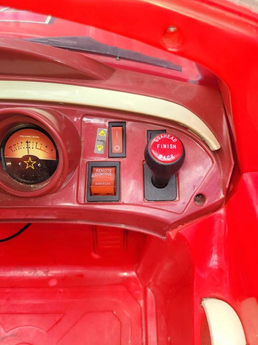 Детски акумулаторен мотор и кола-комплект