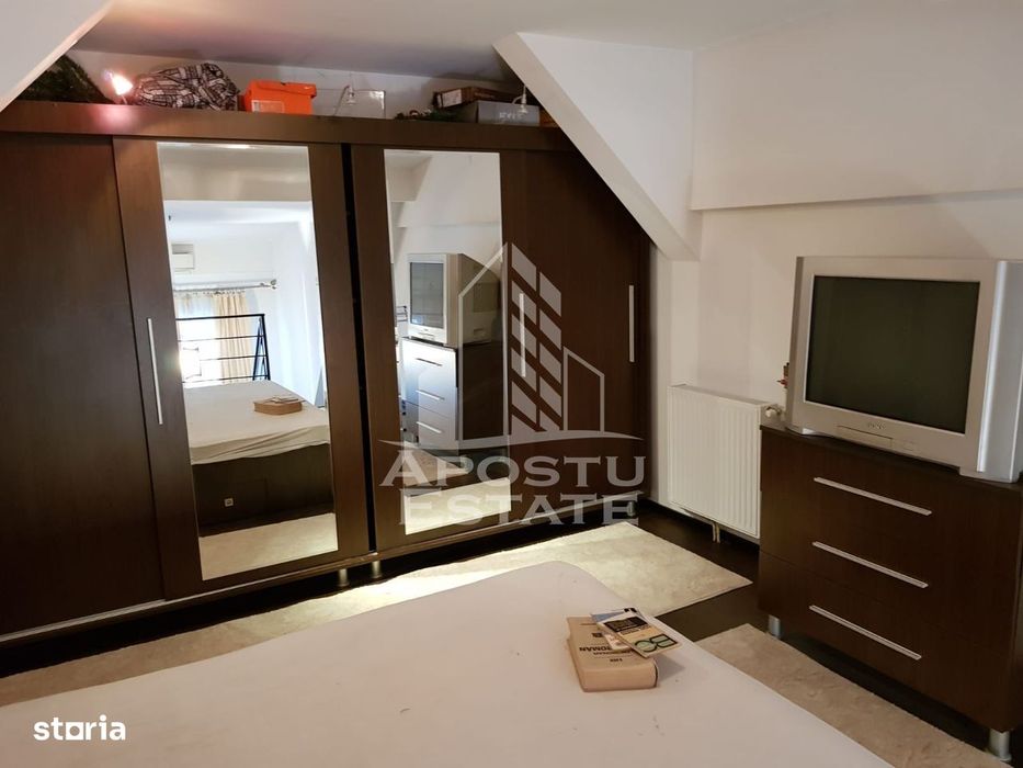 Apartament cu doua camere ,AC,zona Blascovici