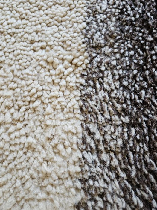 Китеници ръчно тъкани от 100% вълна. Голямо разнообразие! Чисто нови!