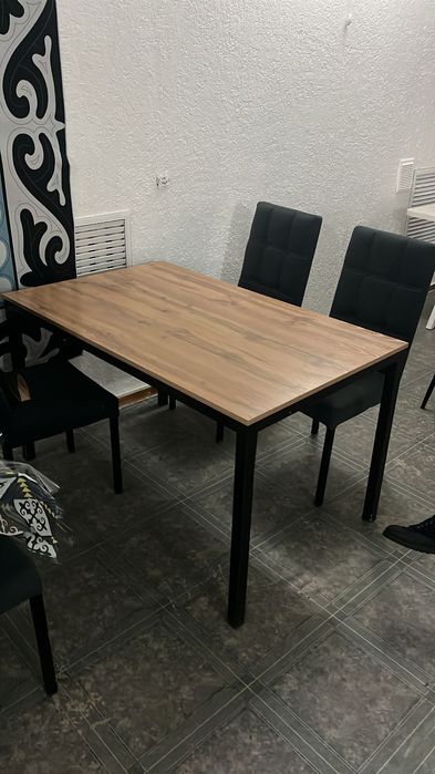 Продам стол стулья
