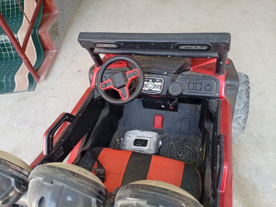 Mowinacha rangi qizil