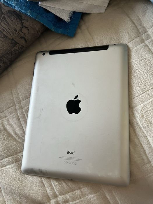 Apple Ipad 4 планшет